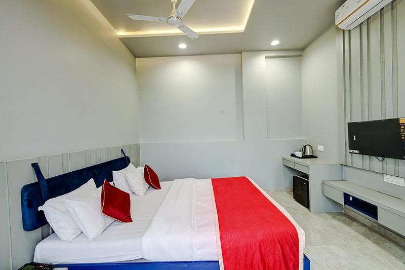 The Leaf Resort Mahābaleshwar Extérieur photo