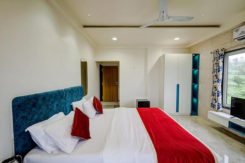 The Leaf Resort Mahābaleshwar Extérieur photo